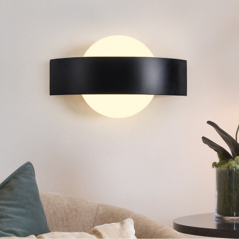 Geometric Lamp Shade - LED Acrylic Wall Light Modern Minimalist
